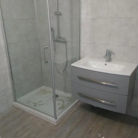 20 Min Puy Du F Ou Maison Entiere 3 9 Personnnes Casa vacanze
