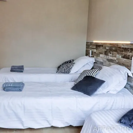 20 Min Puy Du F Ou Maison Entiere 3 9 Personnnes