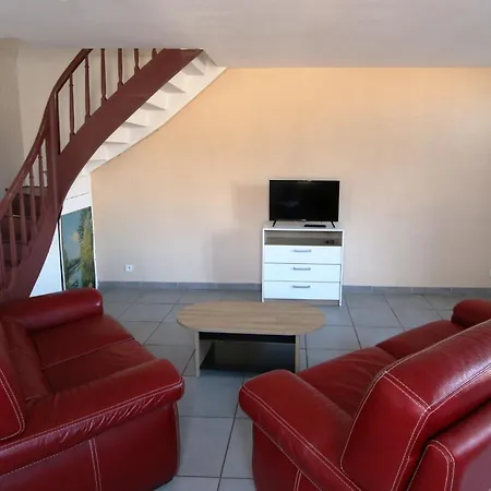 20 Min Puy Du F Ou Maison Entiere 3 9 Personnnes Casa vacanze