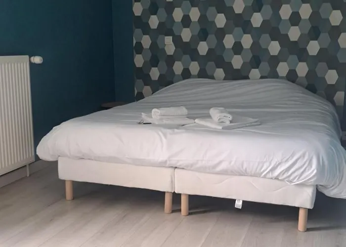 20 Min Puy Du F Ou Maison Entiere 3 9 Personnnes Сasa de vacaciones